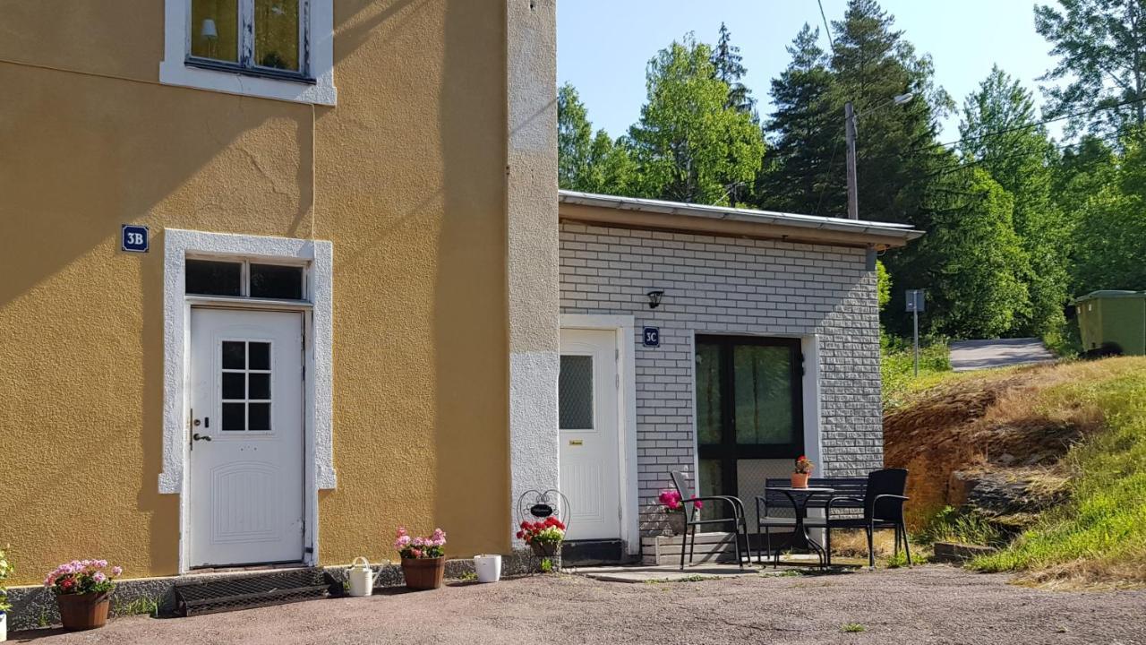 Parkvillan Sunshine Living Condo Koppom Экстерьер фото